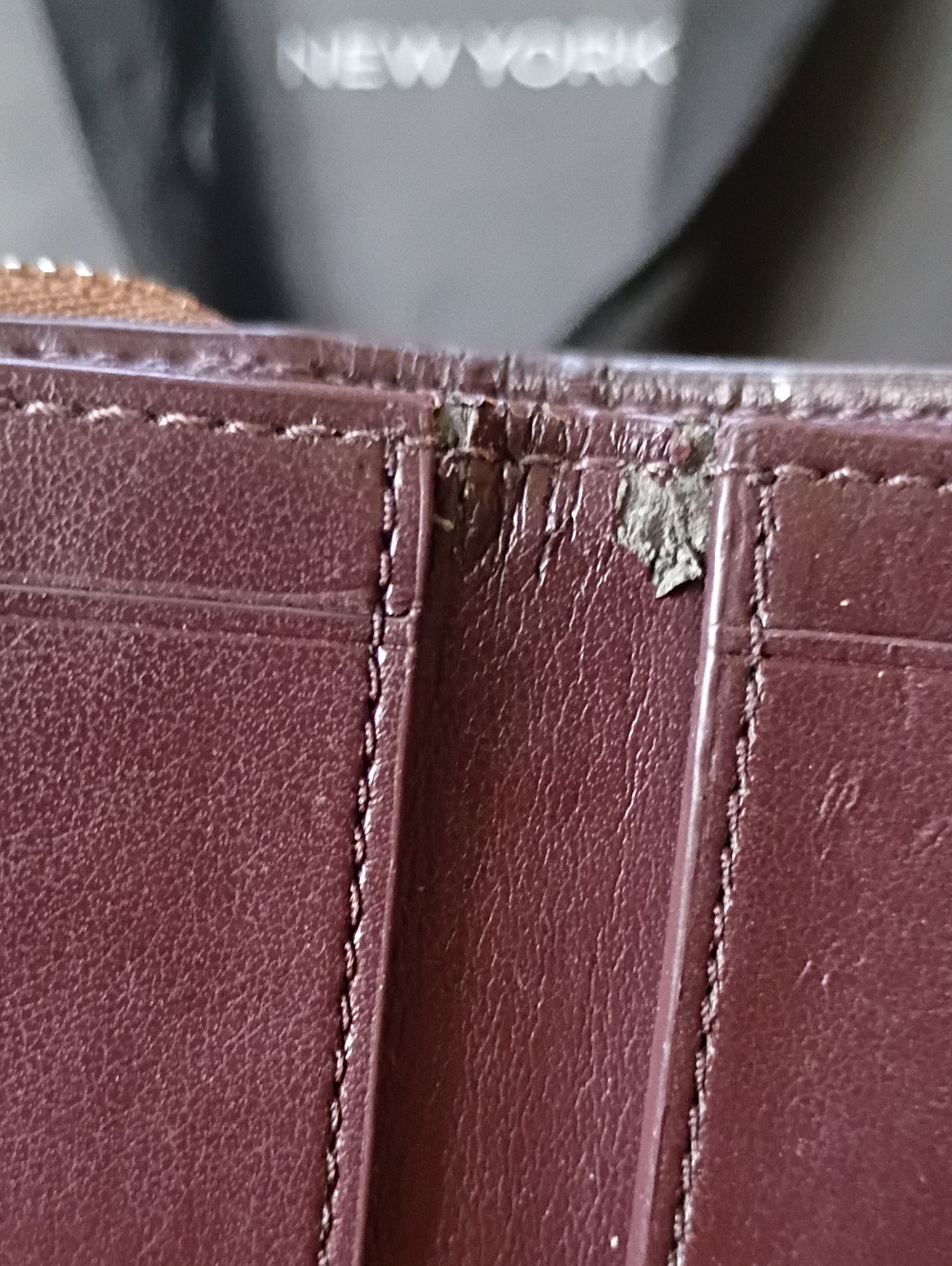 Coach Signature Wallet - Picture 12 of 13